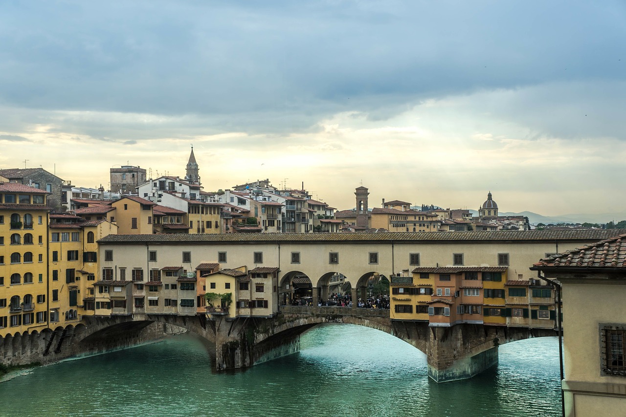 Descripción del Ponte Vecchio de Florencia