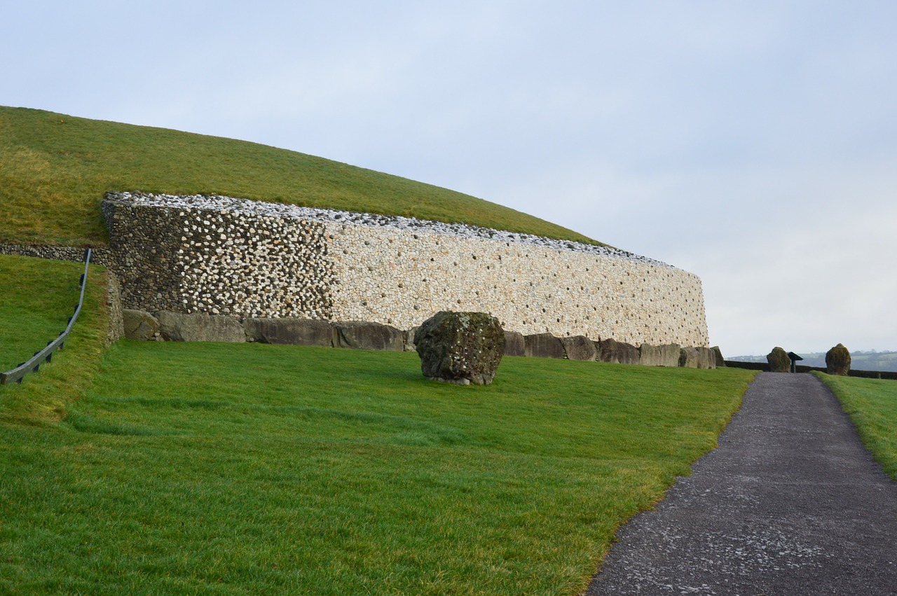 Newgrange, Monasterboice y Colina de Tara