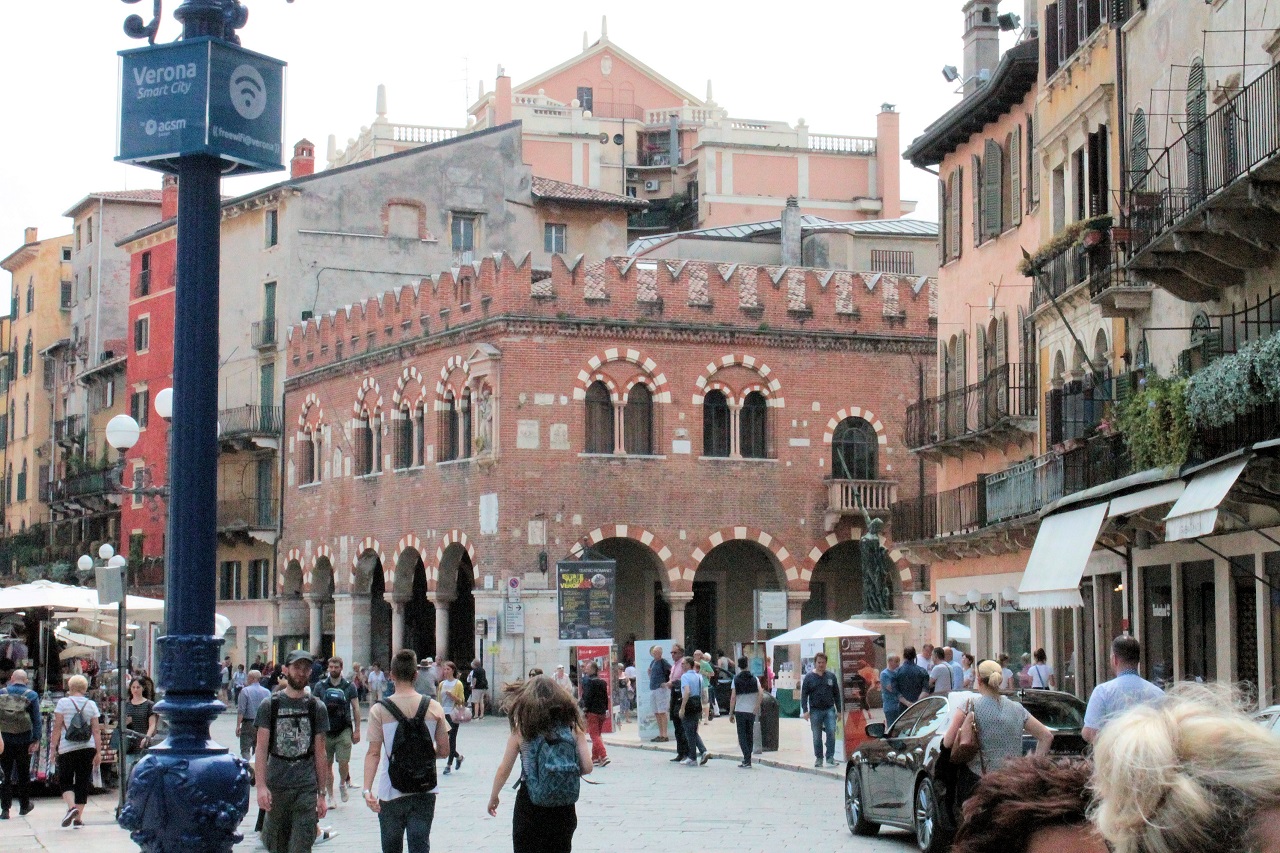 Horario y costo de la entrada de la Torre dei Lamberti